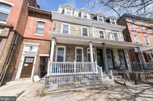 3813 3rd St, Philadelphia PA  19104-4524 exterior