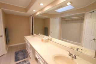 6845 Iola Ave, Lubbock TX  79424-2904 exterior
