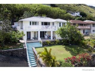 620 Hao St, Honolulu HI  96821-1618 exterior