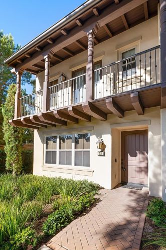 210 Kempton, Irvine CA  92620-2154 exterior