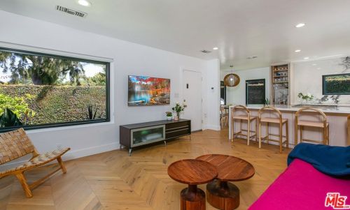 1048 Pacific St, Santa Monica, CA 90405-1414