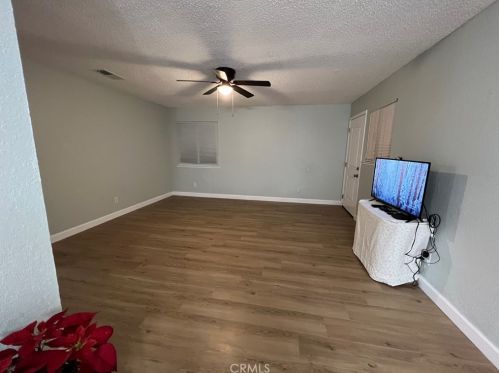 245 Almy Ave, Fresno, CA 93706-5603