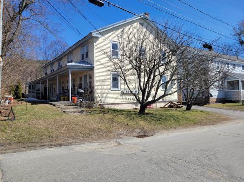 30 Victoria St, Keene, NH 03431-4229