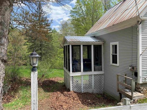 34 Moulton Rd, Freedom, NH 03836-5021