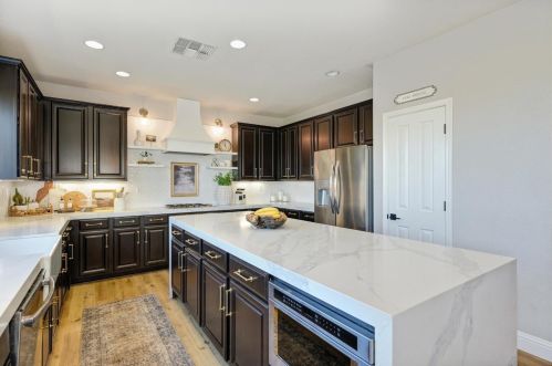 11991 Mandolin Way, Rancho Cordova, CA 95742-8083