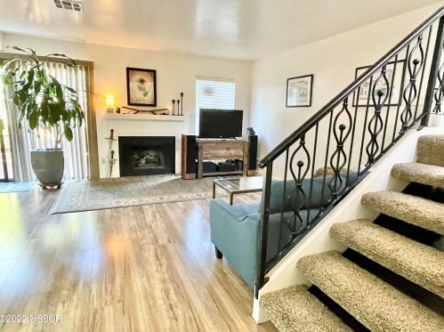 407 Center Ct, Santa Maria, CA 93455-3837