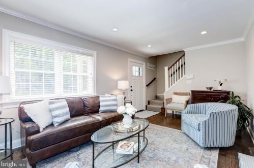 1524 Elson St, Silver Spring MD  20912-7077 exterior