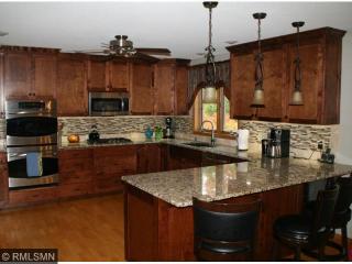 1346 Dunsmore Dr, Minnetrista, MN 55387