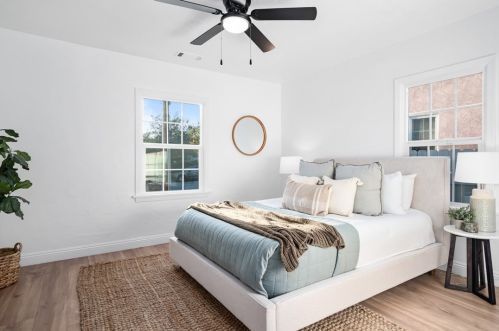 1120 Boynton St, Glendale CA  91205-2828 exterior
