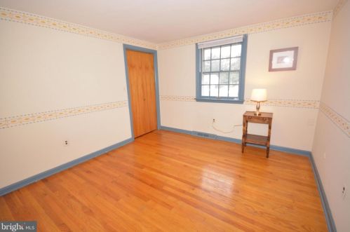 1949 Rachael Dr, Lancaster PA  17601-3627 exterior