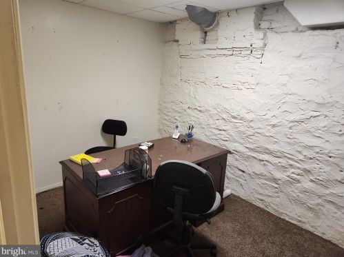 913 King St, Lancaster PA  17602-3223 exterior