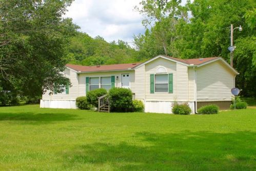 297 Longbranch Rd, Hohenwald, TN 38462-5065