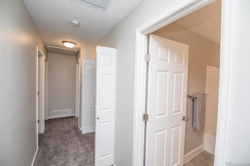 18202 Nassau Dr, Denver CO 80013-3346 exterior