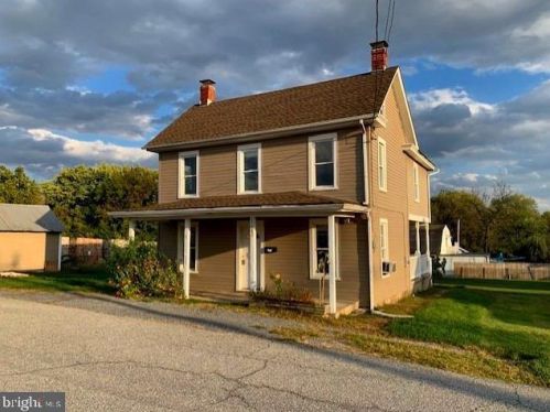15802 Clear Spring Rd, Williamsport MD  21795-1007 exterior