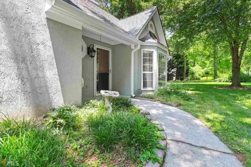 50 Timberidge Dr, Newnan, GA 30263-4159