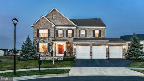 1210 Barnwick Ct, Leesburg, VA 20176-6568