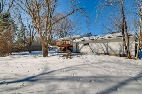 1616 Eugene St, Saint Paul MN  55110-3341 exterior