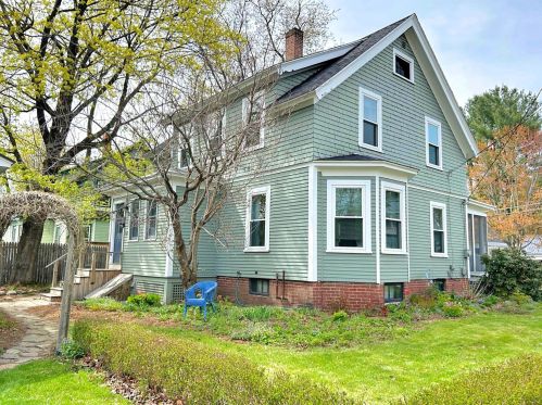 215 Baker St, Keene, NH 03431-4331