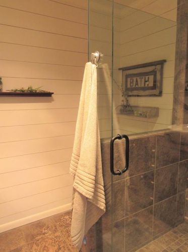 716 Candlewood Rd, Fort Worth TX  76103-1114 exterior