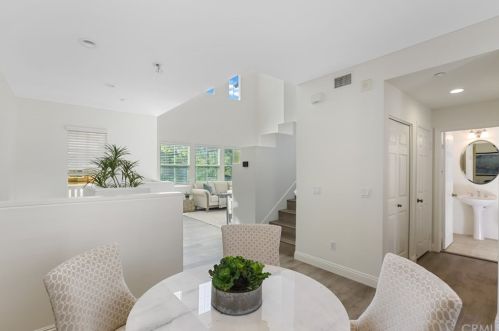 127 Danbrook, Irvine CA  92603-1024 exterior