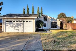 795 Magrath Ave, Manteca, CA 95337-5104