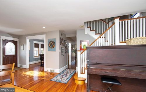 139 Marne Ave, Haddonfield NJ 08033-1444 exterior