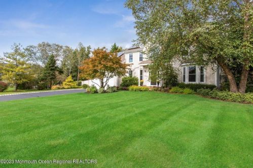 29 Goldfinch Rd, Jackson Twp, NJ 08527-4560