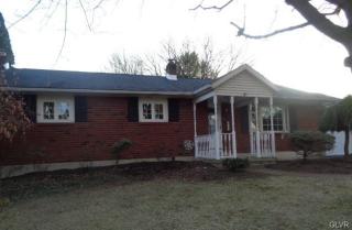 3529 Lord Byron Dr, Bethlehem, PA 18017-1523