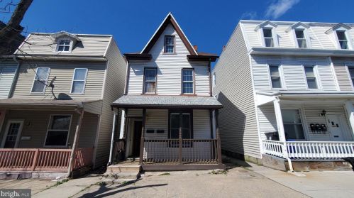 1938 North St, Harrisburg, PA 17103-1633