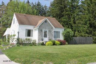 1131 59th St, Altoona, PA 16601-7718