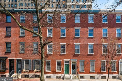 317 16th St, Philadelphia, PA 19102-4934