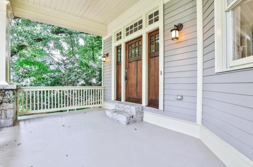 509 Collier Rd, Atlanta, GA 30318-2611