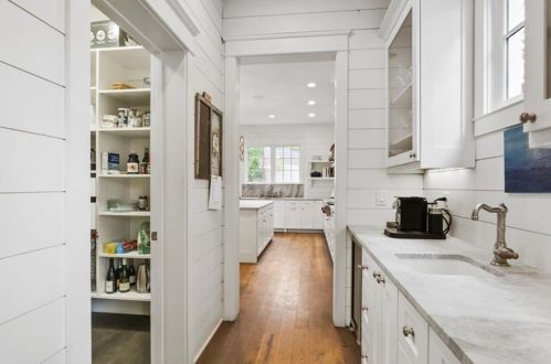 1771 Flagler Ave, Atlanta GA  30309-2707 exterior