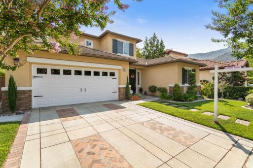 21 Whispering Willow Ct, Irwindale, CA 91702