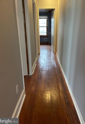 41 New Cedar Ln, Trenton NJ  08610-6319 exterior