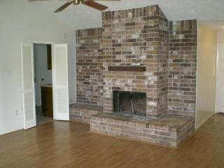 7419 Crystalglen Ln, Houston TX  77095-1544 exterior