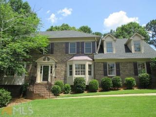 4611 Adams Ct, Lilburn, GA 30047-4262