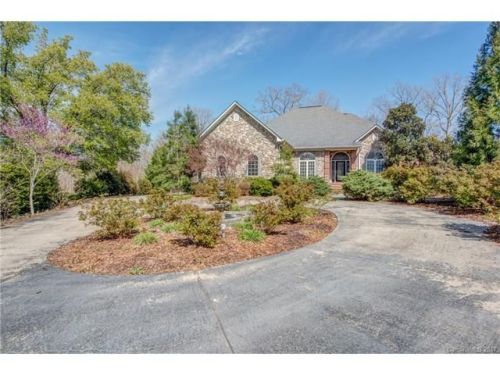 136 Hidden Pastures Dr, Cramerton, NC 28032-1639