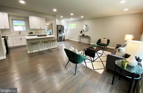 1604 Imperial Dr, Silver Spring MD 20902-3952 exterior