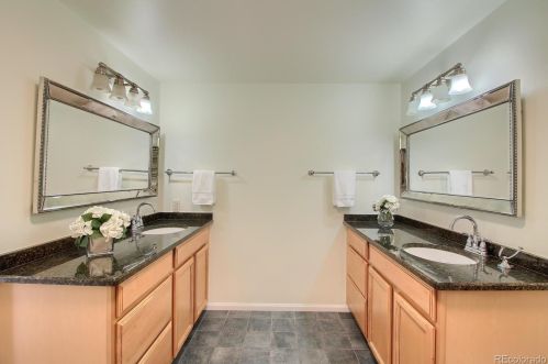 6324 Stanford Ave, Englewood CO 80110-5579 exterior