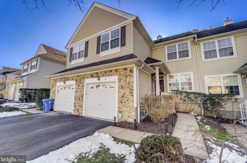 10 Scarlet Oak Dr, Princeton, NJ 08540-4610