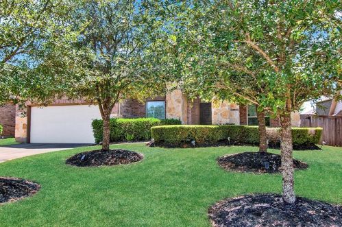 2710 Lisbon Meadows Dr, Conroe TX  77304-4564 exterior