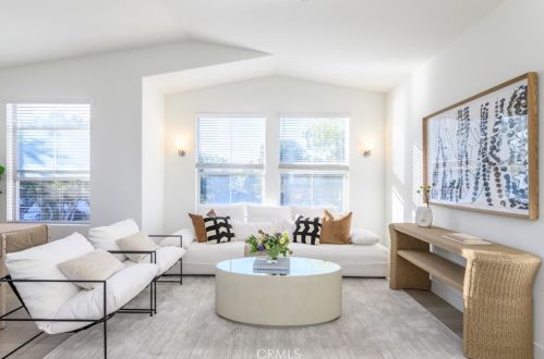 1407 Elmhurst, Irvine CA  92618-4023 exterior