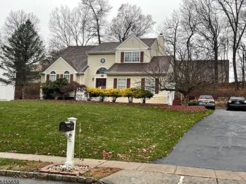 11 Crimson Ln, Dover, NJ 07803-2444