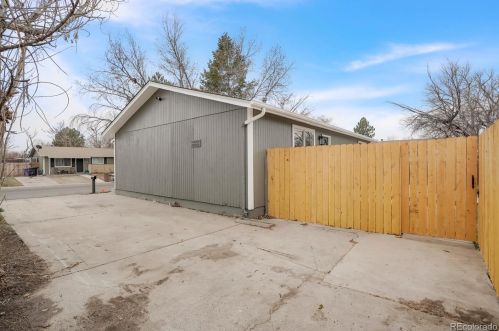 5359 Blackhawk Way, Denver CO  80239-4121 exterior