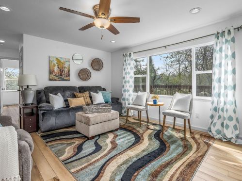 868 Green St, Swansboro Country, CA 95667-4502