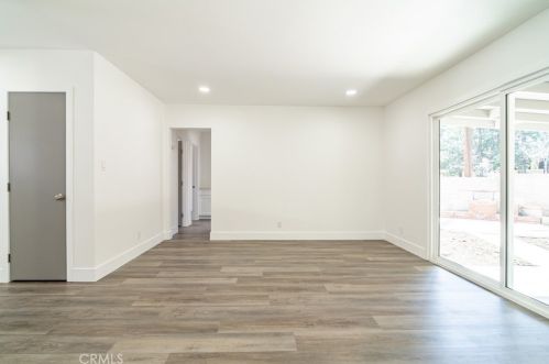 3692 Artesian St, Riverside CA  92503-4125 exterior