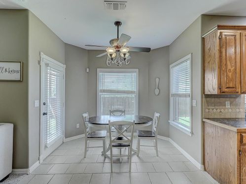 324 Timbercreek Ct, Princeton TX 75407-5738 exterior