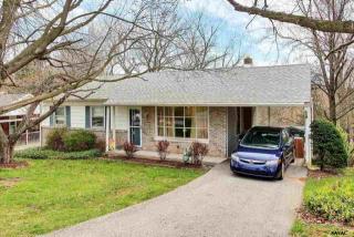 54 Circle Dr, York, PA 17402-4901