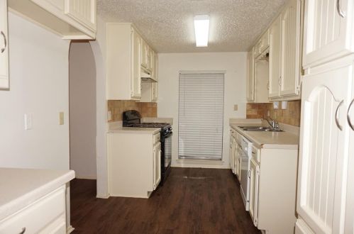6948 Brandywine St, Fort Worth TX  76148-1907 exterior